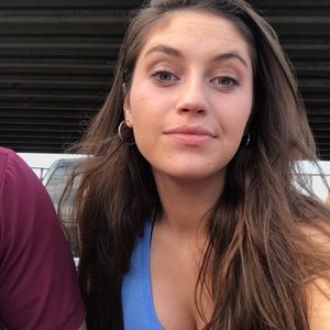 Meet your Posher, Marisa